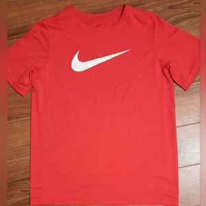 Boys Nike dri-fit tshirt